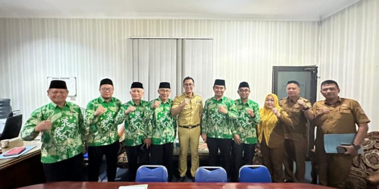 DPD LDII Bandar Lampung audiensi dengan Plt Kepala Kesbangpol Bandar Lampung. Foto: LINES.