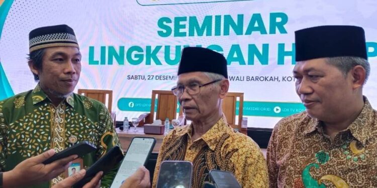 Pondok Pesantren Wali Barokah, Kota Kediri, Jawa Timur memfasilitasi pelaksanaan Seminar Lingkungan Hidup. Foto: LINES.