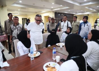 Tinjau Aktivitas PPIH, Menhaj Tegaskan Etos Kerja dan Karakter Akan Terbentuk Lewat Kebiasaan