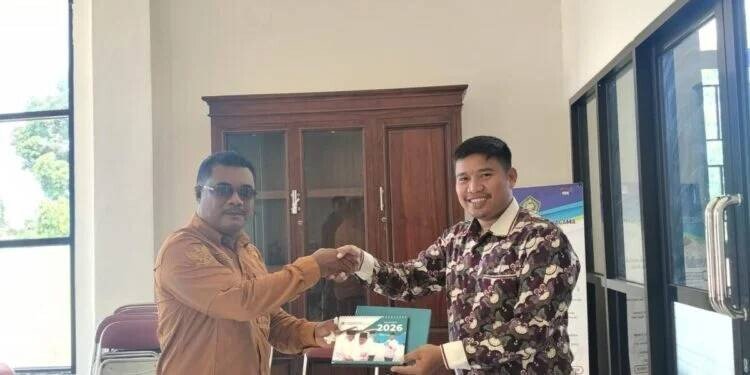 Ketua DPD LDII Kota Tual Andi Ridwan silaturahim ke Kantor Kementerian Agama Kota Tual. Foto: LINES.