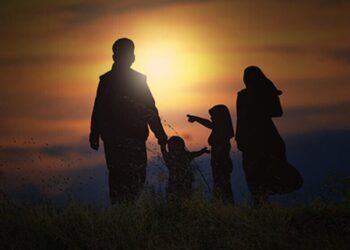 Meraih Keberkahan Rezeki Menuju Keluarga Harmoni
