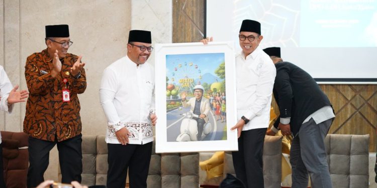 Wali Kota Batu Nurochman melaksanakan Safari Ramadan bersama warga LDII Kota Batu di Gedung Serba Guna LDII. Foto: LINES