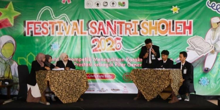 Pondok Pesantren Mahasiswa (PPM) Al-Kautsar dan PPM Baitul Jannah naungan LDII menggelar Festival Santri Soleh. Foto: LINES.