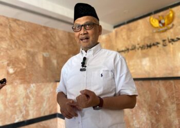 Menteri Haji dan Umrah RI KH Moch Irfan Yusuf