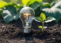 Urgensi Kebijakan Energi Baru dan Terbarukan Sebagai Antisipasi dan Mitigasi Ketergantungan Minyak di Tengah Volatilitas Global