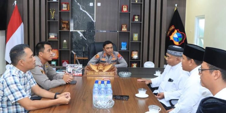 Polres Ngawi terima kunjungan LDII. Foto: LINES.