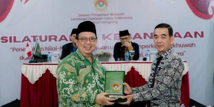 Ketua DPW LDII Lampung dan Kepala Bidang Ketahanan Ekonomi, Sosial, Budaya, Agama dan Ormas, Bakesbangpol Lampung, M Jauhari. Foto: LINES.