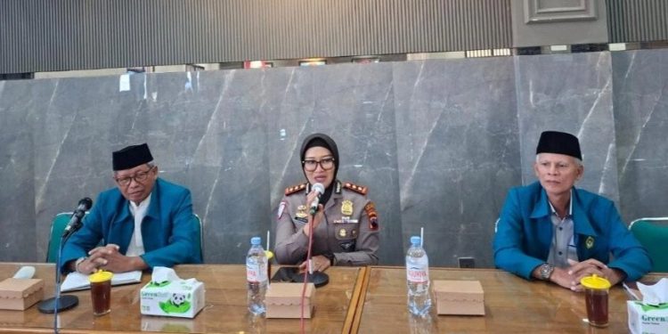 Kapolres Sragen AKBP Dewiana Syamsu Indyasari saat bersilaturahim dengan pengurus DPD LDII Kabupaten Sragen, pada Senin (18/5/2026). Foto: LINES