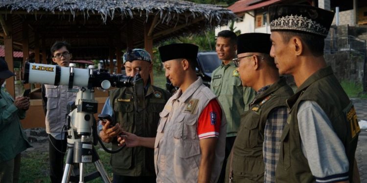 DPW LDII Provinsi Banten turut mengamati hilal untuk penentuan awal Zulhijah 1447 Hijriah. Foto: LINES