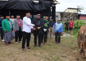 Bupati Kukar Ajak Tingkatkan Solidaritas Sosial Warga Lewat Kurban