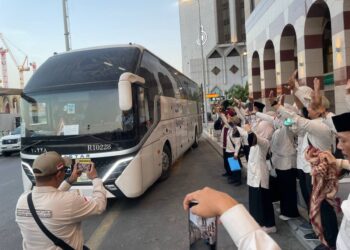 Jemaah Haji Gelombang II Mulai Dipulangkan dari Madinah