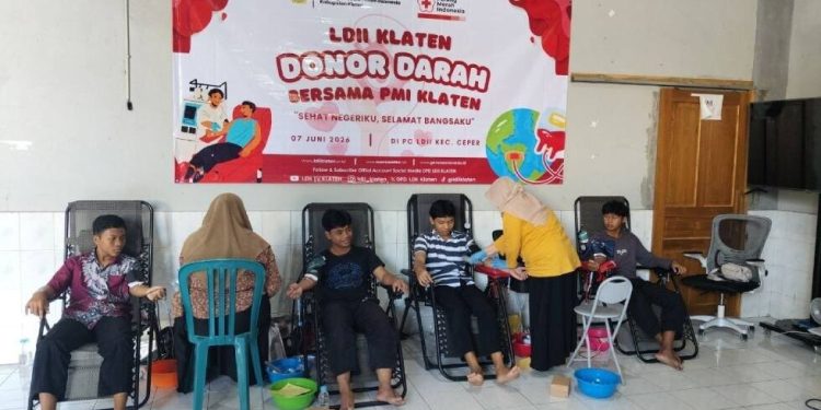 PC) LDII Kecamatan Ceper menjadi penyelenggara aksi sosial donor darah. Foto: LINES.
