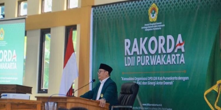 DPD LDII Kabupaten Purwakarta menggelar Rapat Koordinasi Daerah yang menghadirkan Ketua DPW LDII Jabar Dicky Harun. Foto: LINES.