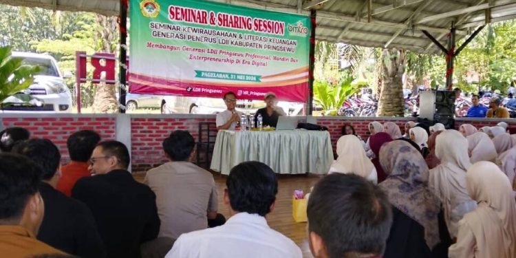 DPD LDII Pringsewu menghelat “Sharing Session Kewirausahaan Affiliate Marketing”. Foto: LINES.