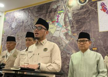 Delay Berjam-jam, Wamenhaj Sentil Garuda Indonesia