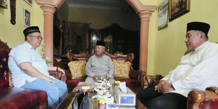 DPW LDII Lampung silaturahmi dengan Ketua Forum Kerukunan Umat Beragama (FKUB) Lampung, KH. M. Bahruddin, di Bandar Lampung, Ahad (24/5). Foto: LINES