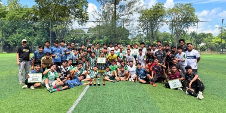 Foto Bersama Turnamen Mini Soccer LDII Kota Bontang. Foto: LINES.