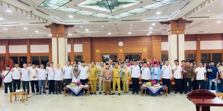 DPD LDII Jakarta Barat (Jakbar) menghadiri undangan Badan Kesatuan Bangsa dan Politik (Kesbangpol) Kota Administrasi Jakbar mengenai Peningkatan Kerukunan Umat Beragama. Foto: LINES