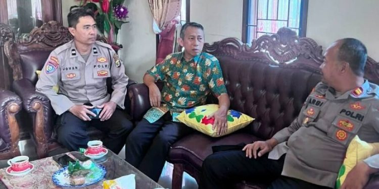 Kasat Binmas Polda Metri Silaturrahim ke LDII Pringsewu. Foto: LINES.