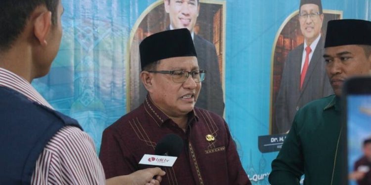 LDII Makassar menggelar pendalaman materi Al Quran bagi mubalig dan mubalighoh. Foto: LINES.