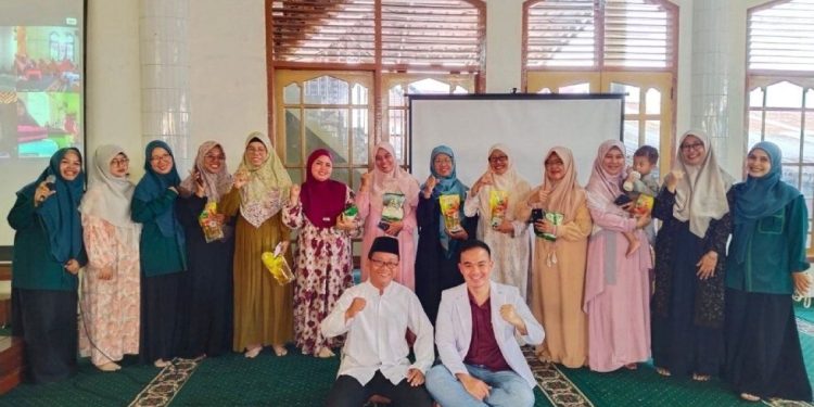 Foto bersama pascaedukasi kesehatan DPD LDII Kota Jambi bekerja sama dengan RS Siloam. Foto: LINES.