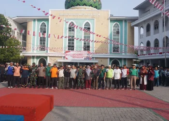 Sambut HUT RI, LDII Riau Bersama Camat Bukit Raya Helat Kerja Bakti