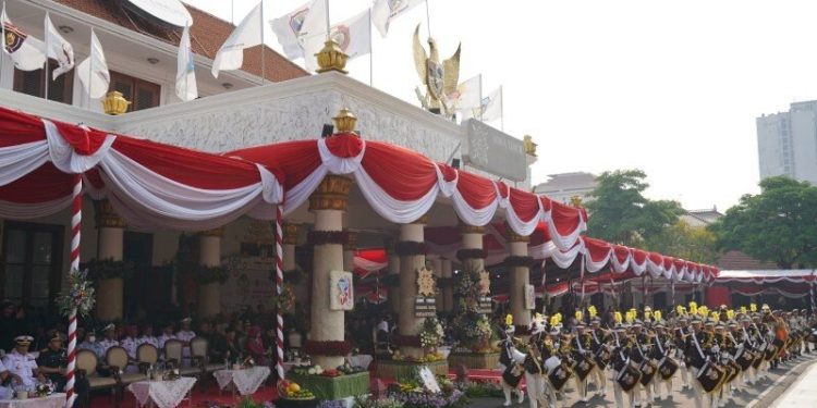 Perayaan Hari Jadi ke-81 Provinsi Jawa Timur di Gedung Negara Grahadi Surabaya pada Senin, (12/10/2026). Ketua DPW LDII Jawa Timur Moch Amrodji Konawi turut hadir di acara tersebut. Foto: LINES.