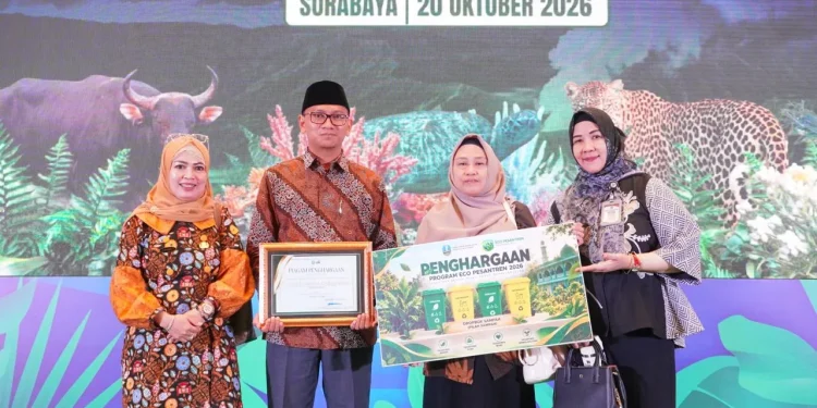 Pondok Pesantren Gadingmangu meraih Penghargaan Eco Pesantren Kategori Pratama Tingkat Provinsi Jawa Timur. Foto: LINES