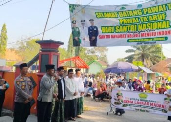 Ponpes Millenium Alfiena Partisipasi Pawai Ta’aruf Hari Santri Nasional Perkuat Rasa Kebangsaan