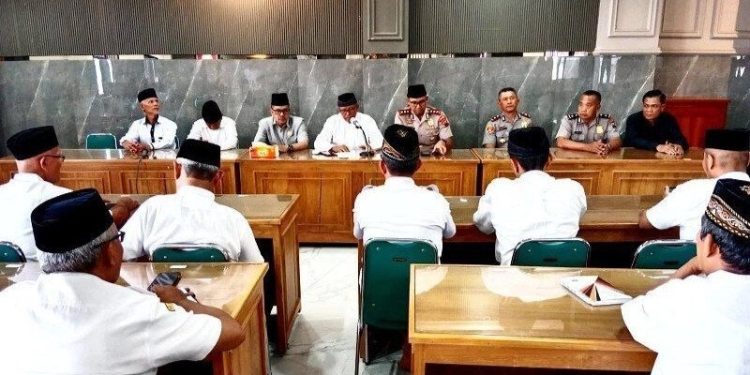 Kapolres Sragen AKBP Heru Antariksa Cahya, mengajak tokoh agama dan organisasi kemasyarakatan memperkuat sinergi menjaga keamanan dan ketertiban masyarakat (kamtibmas). Foto: LINES